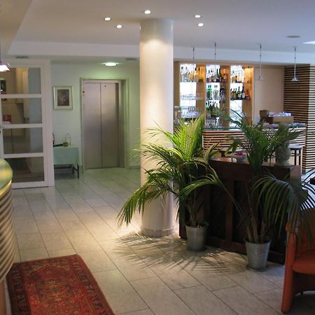 City Hotel ลินซ์ ภายนอก รูปภาพ