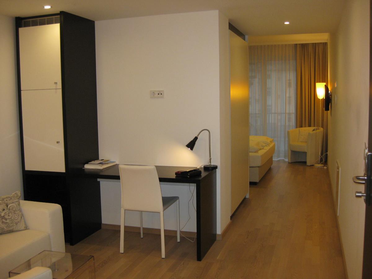 City Hotel ลินซ์ ภายนอก รูปภาพ