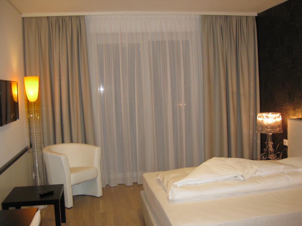 City Hotel ลินซ์ ภายนอก รูปภาพ